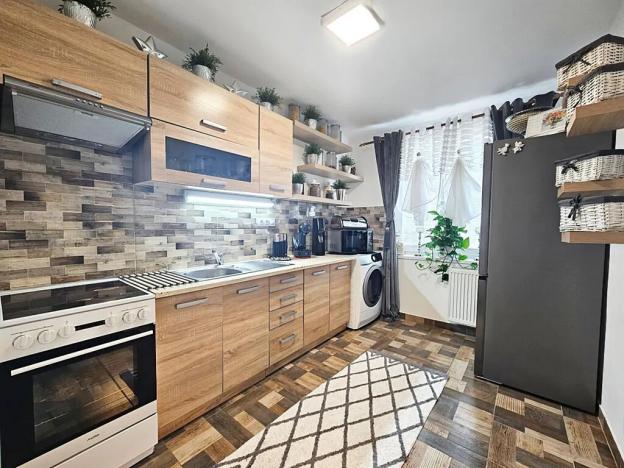 Prodej bytu 3+1, Hostouň, 95 m2