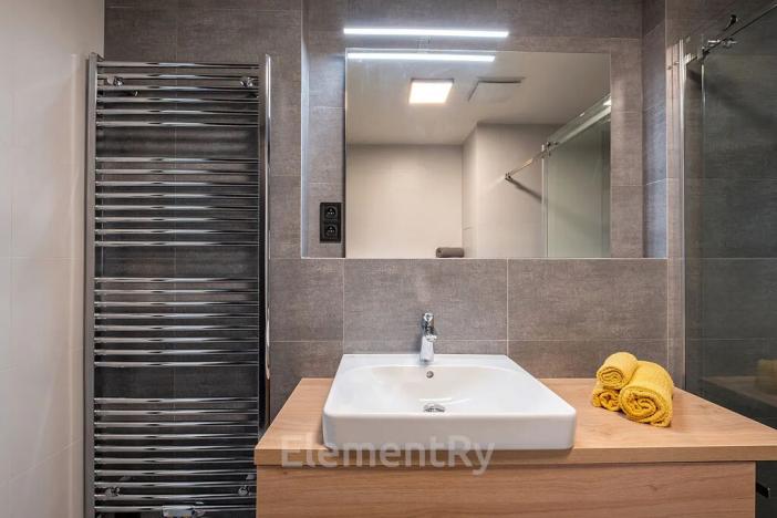 Pronájem bytu 2+kk, Hradec Králové, Kubelíkova, 70 m2