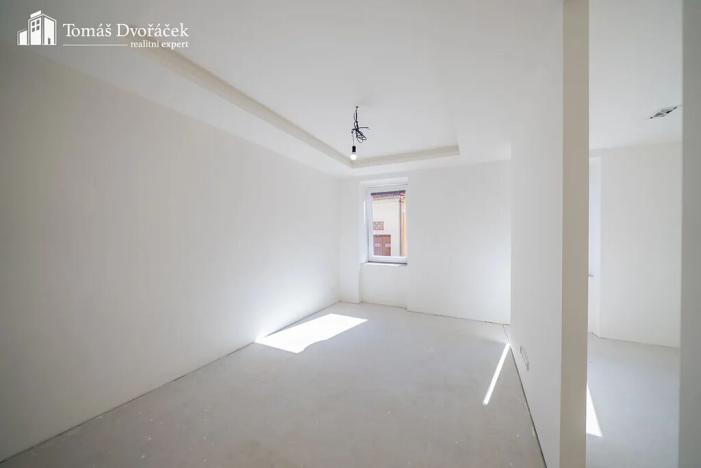 Prodej bytu 2+1, Lomnice, Tišnovská, 43 m2