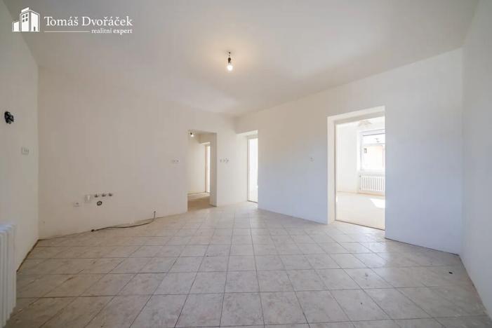 Prodej bytu 3+1, Lomnice, Tišnovská, 67 m2