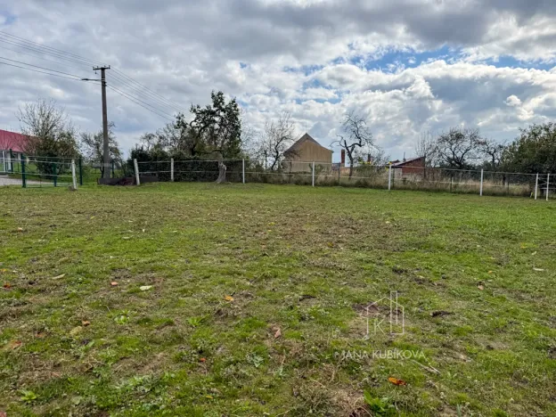Prodej pozemku pro bydlení, Újezdec, 651 m2