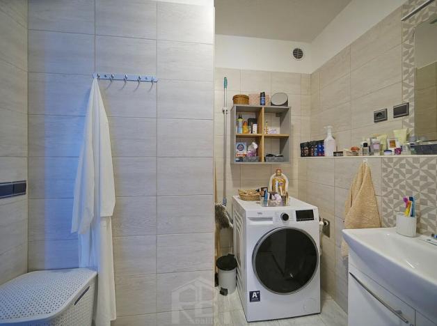 Prodej bytu 3+1, Jindřichův Hradec, Kosmonautů, 64 m2