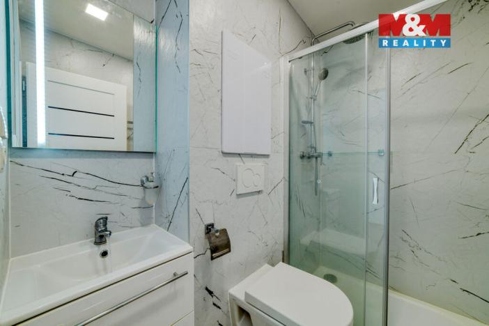 Pronájem bytu 1+kk, Mariánské Lázně - Úšovice, Hroznatova, 19 m2