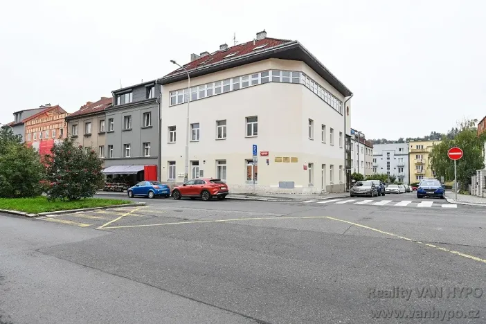 Prodej ordinace, Praha - Vokovice, Kladenská, 145 m2