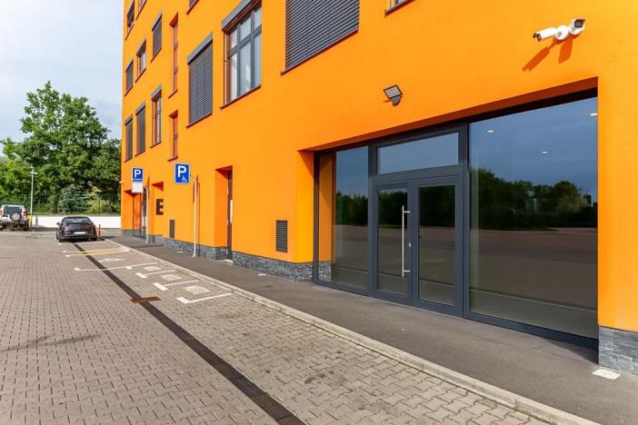 Pronájem obchodního prostoru, Mělník, Bezručova, 35 m2