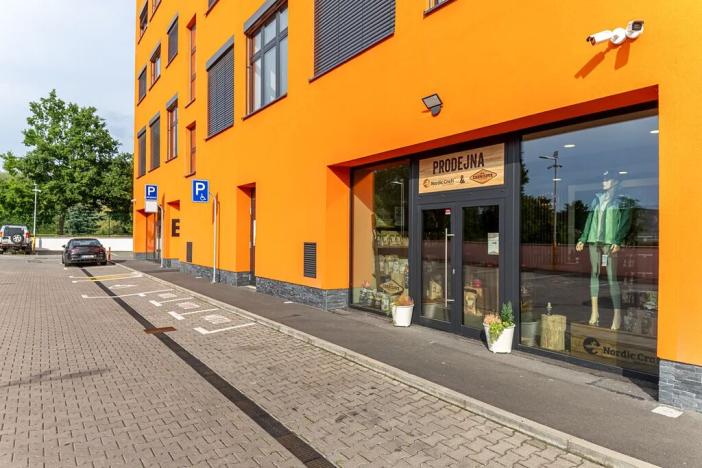 Pronájem obchodního prostoru, Mělník, Bezručova, 35 m2