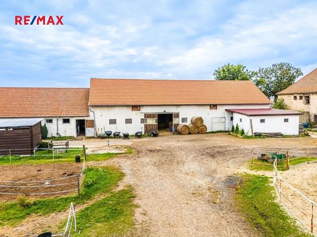 Prodej zemědělské usedlosti, Chlumín, 740 m2