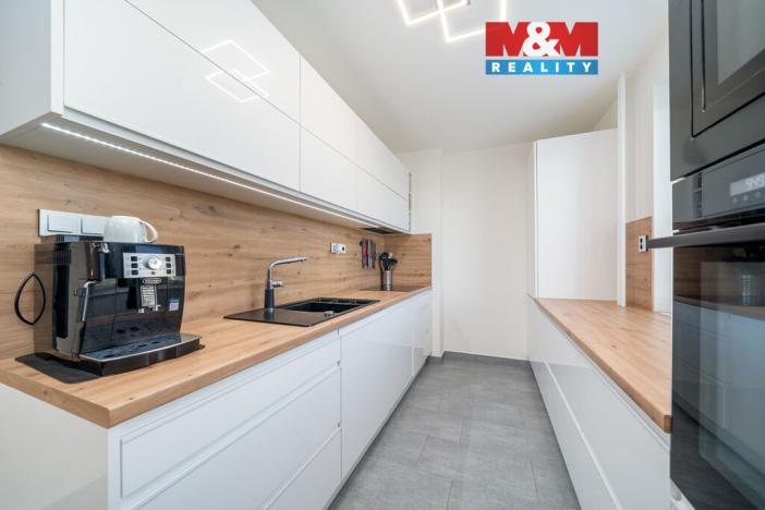 Prodej bytu 3+kk, Jedlová, 78 m2