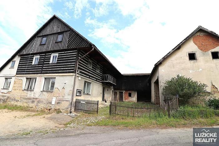 Prodej rodinného domu, Dubá, 212 m2