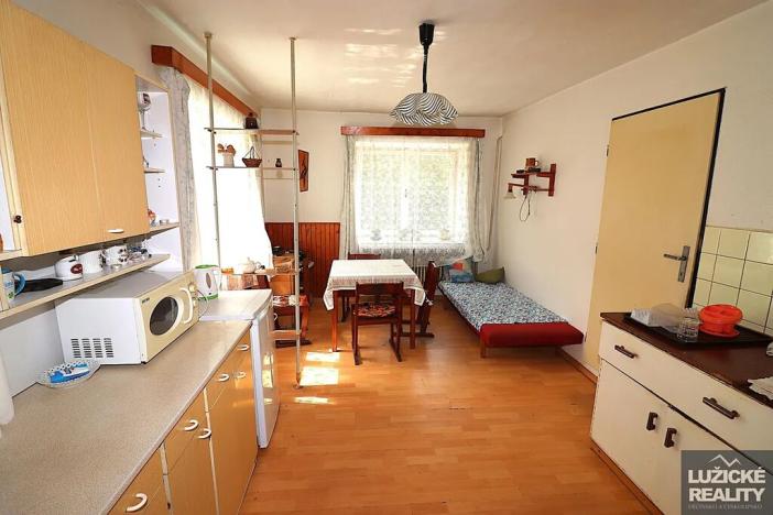 Prodej rodinného domu, Dubá, 212 m2