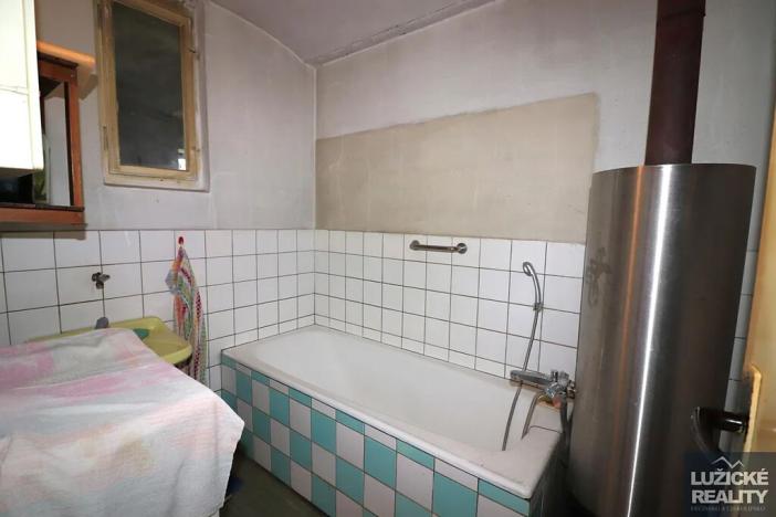 Prodej rodinného domu, Dubá, 212 m2