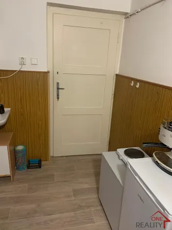 Pronájem bytu 1+kk, Zlín, třída Tomáše Bati, 20 m2