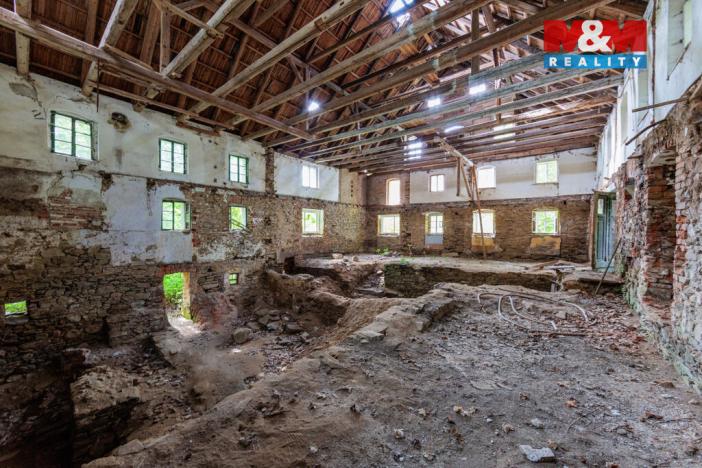 Prodej pozemku pro bydlení, Stráž nad Ohří - Smilov, 20180 m2