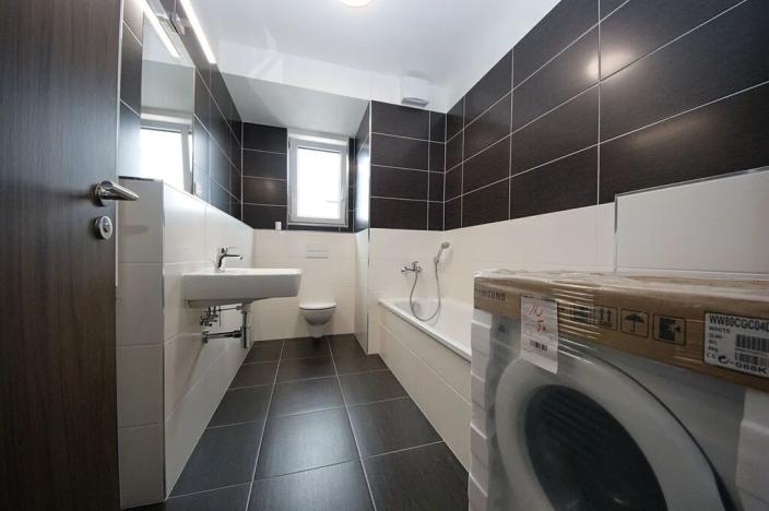 Prodej bytu 2+kk, Praha - Vysočany, Pod Harfou, 63 m2