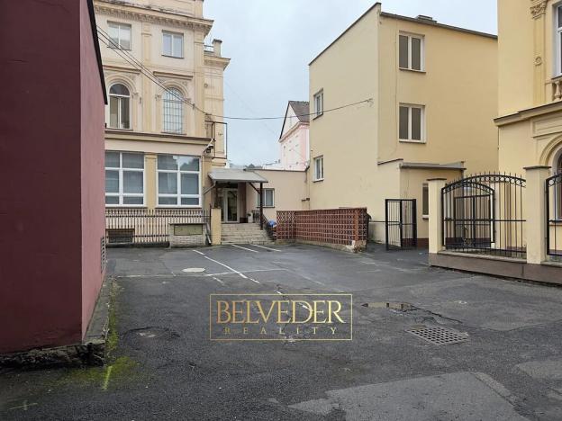 Pronájem obchodního prostoru, Teplice, Masarykova třída, 50 m2