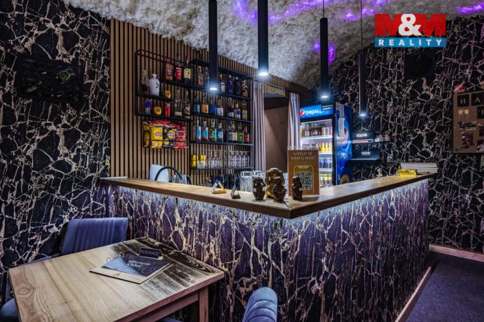 Pronájem restaurace, Benešov, Nádražní, 107 m2