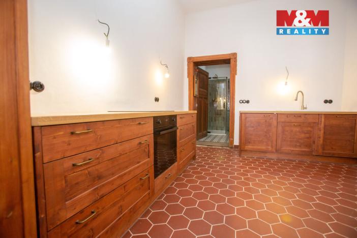 Prodej bytu 2+1, Jindřichův Hradec - Jindřichův Hradec I, Panská, 86 m2