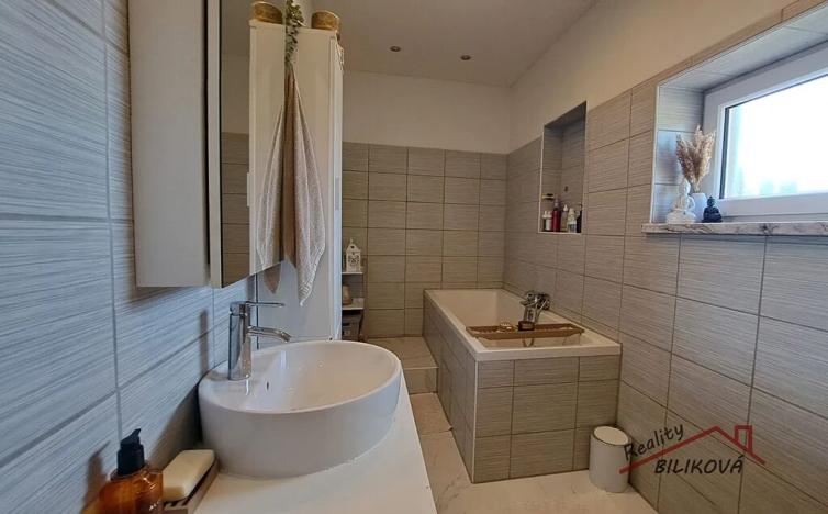 Prodej rodinného domu, Brandýs nad Labem-Stará Boleslav, V zátiší, 175 m2