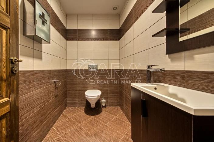 Prodej rodinného domu, Vrchlabí, 429 m2