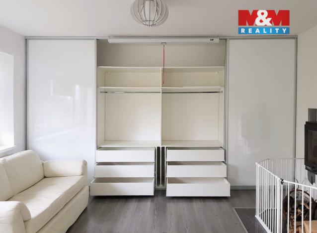 Prodej rodinného domu, Čelákovice - Sedlčánky, Fučíkova, 180 m2