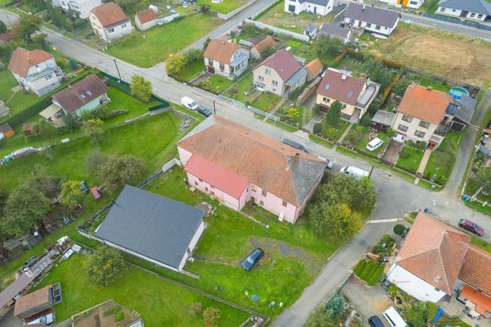 Prodej rodinného domu, Lipovec, 670 m2