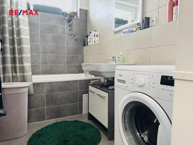 Pronájem bytu 3+kk, Horoměřice, T. G. Masaryka, 82 m2