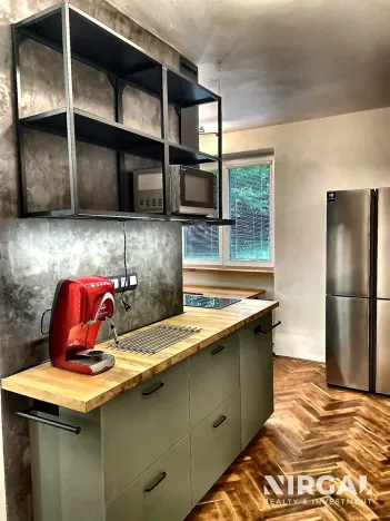 Pronájem bytu 3+1, Praha - Dejvice, Na Vlčovce, 64 m2