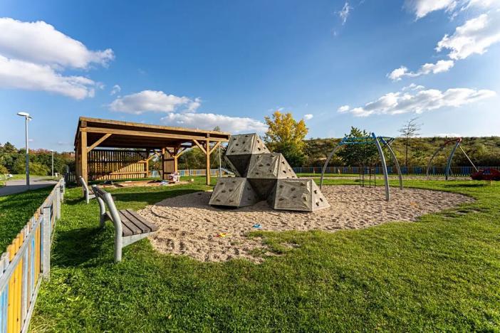 Prodej bytu 1+kk, Praha - Hostavice, U Hostavického potoka, 32 m2