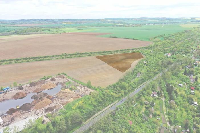 Prodej komerčního pozemku, Hoštka, 7249 m2