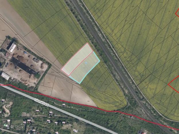 Prodej komerčního pozemku, Hoštka, 9566 m2