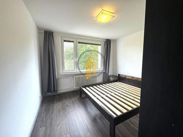 Pronájem bytu 3+1, Jičín, Nám. V. Čtvrtka, 68 m2