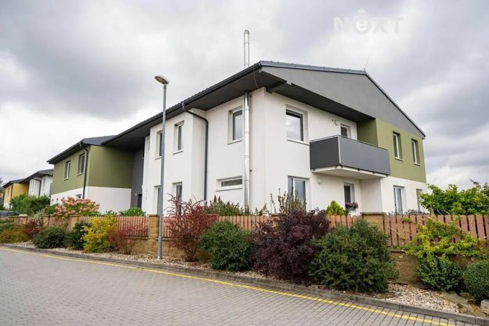 Prodej bytu 2+kk, Lavičky, 62 m2