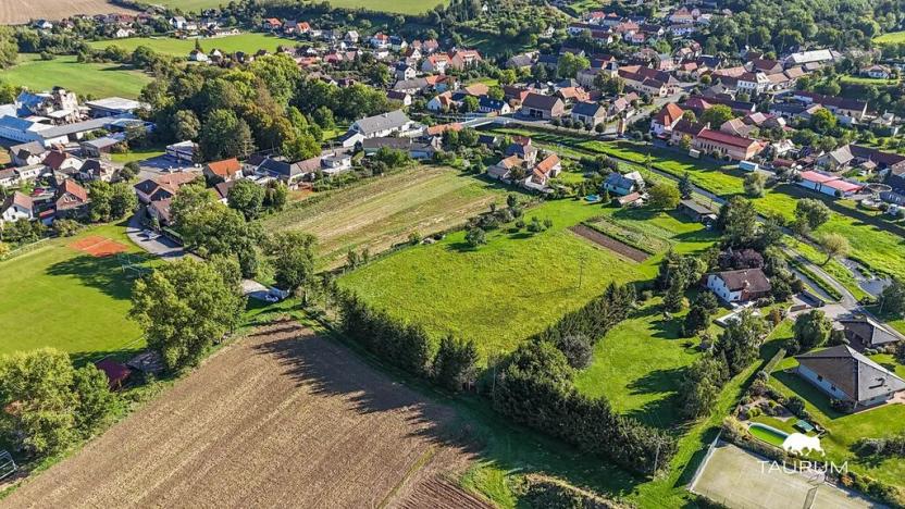 Prodej pozemku pro bydlení, Chodouň, 13216 m2