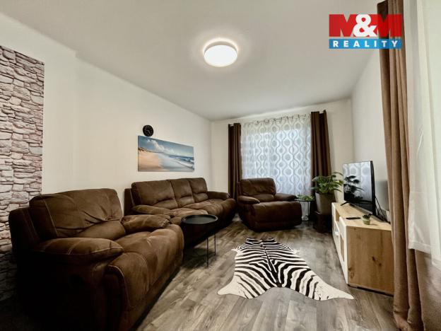 Prodej bytu 3+1, Bečváry, 71 m2