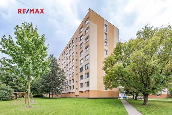 Prodej bytu 2+1, Jindřichův Hradec, sídliště Vajgar, 60 m2