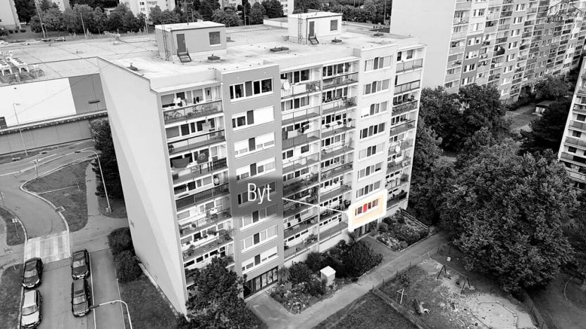 Prodej bytu 2+kk, Praha - Modřany, Krouzova, 43 m2