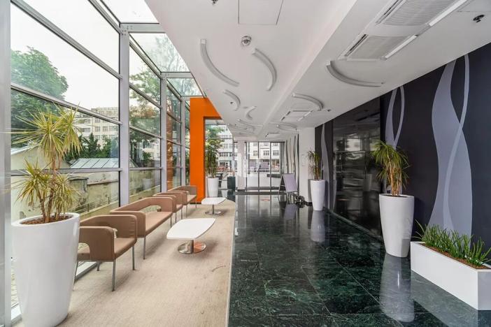 Pronájem kanceláře, Praha - Žižkov, Vinohradská, 387 m2