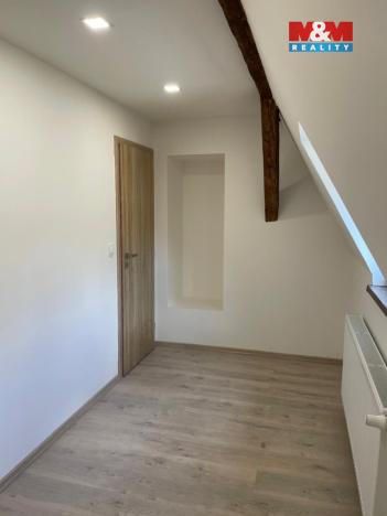 Pronájem bytu 3+kk, Šternberk, náměstí Svobody, 75 m2