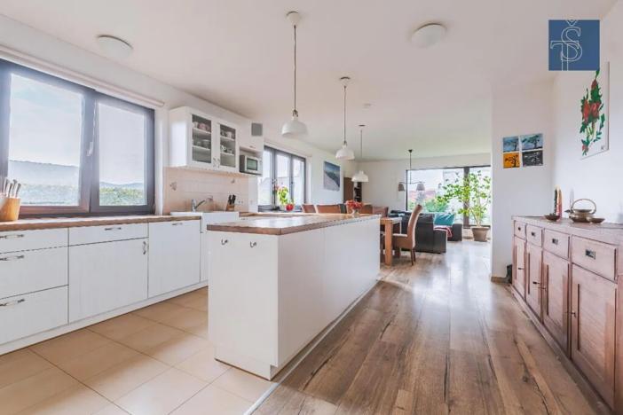 Prodej rodinného domu, Králův Dvůr, Na Vyhlídce, 195 m2