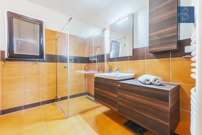 Prodej rodinného domu, Králův Dvůr, Na Vyhlídce, 195 m2