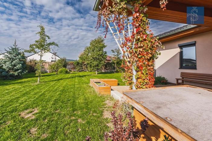 Prodej rodinného domu, Králův Dvůr, Na Vyhlídce, 195 m2