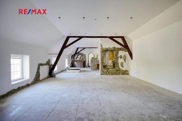 Prodej rodinného domu, Všeruby, 952 m2