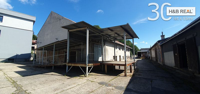 Pronájem skladu, Vsetín, 550 m2