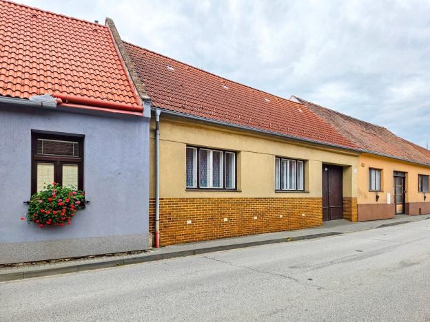 Prodej rodinného domu, Jaroměřice nad Rokytnou, Březinova, 210 m2