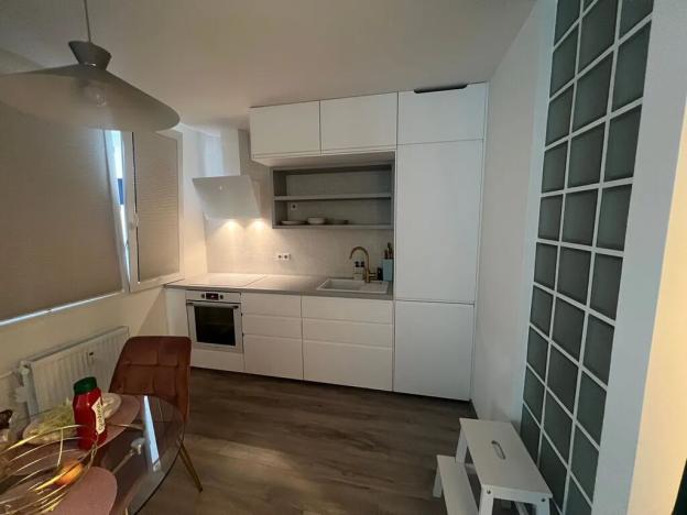 Pronájem bytu 1+kk, Praha - Krč, Murgašova, 42 m2