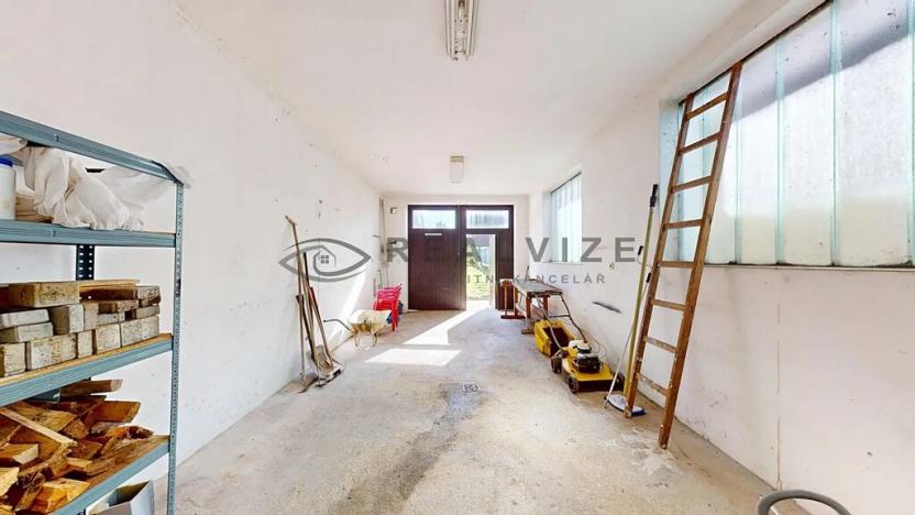 Prodej rodinného domu, Roudné, 265 m2