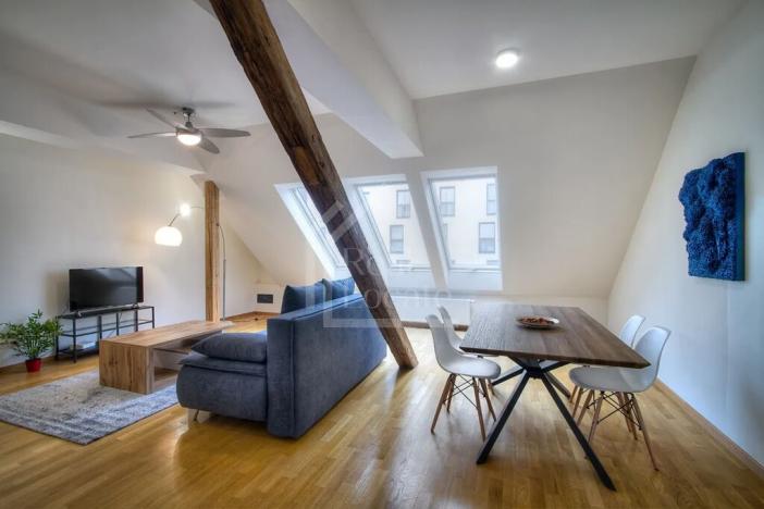 Pronájem bytu 2+kk, Praha - Karlín, Sokolovská, 76 m2