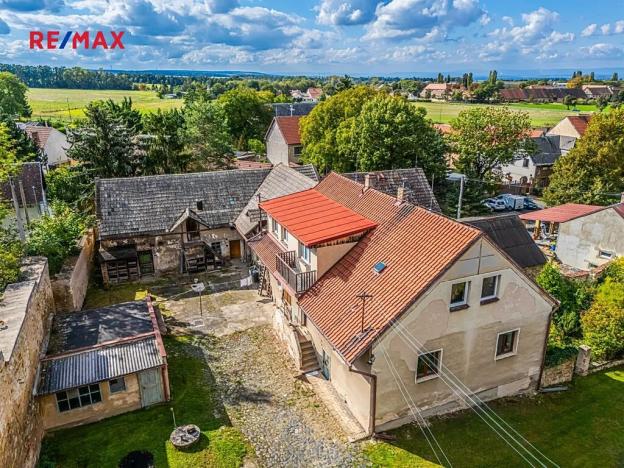 Prodej zemědělské usedlosti, Toužetín, 210 m2