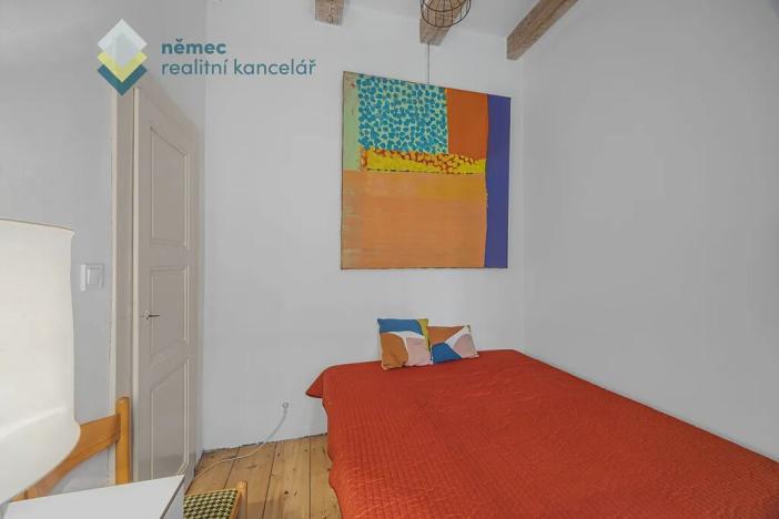 Pronájem bytu 2+kk, Praha - Nusle, Rostislavova, 43 m2