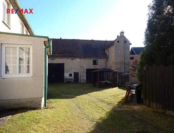 Prodej rodinného domu, Hořesedly, 200 m2